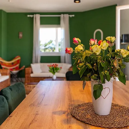 בית נופש Fairyland *